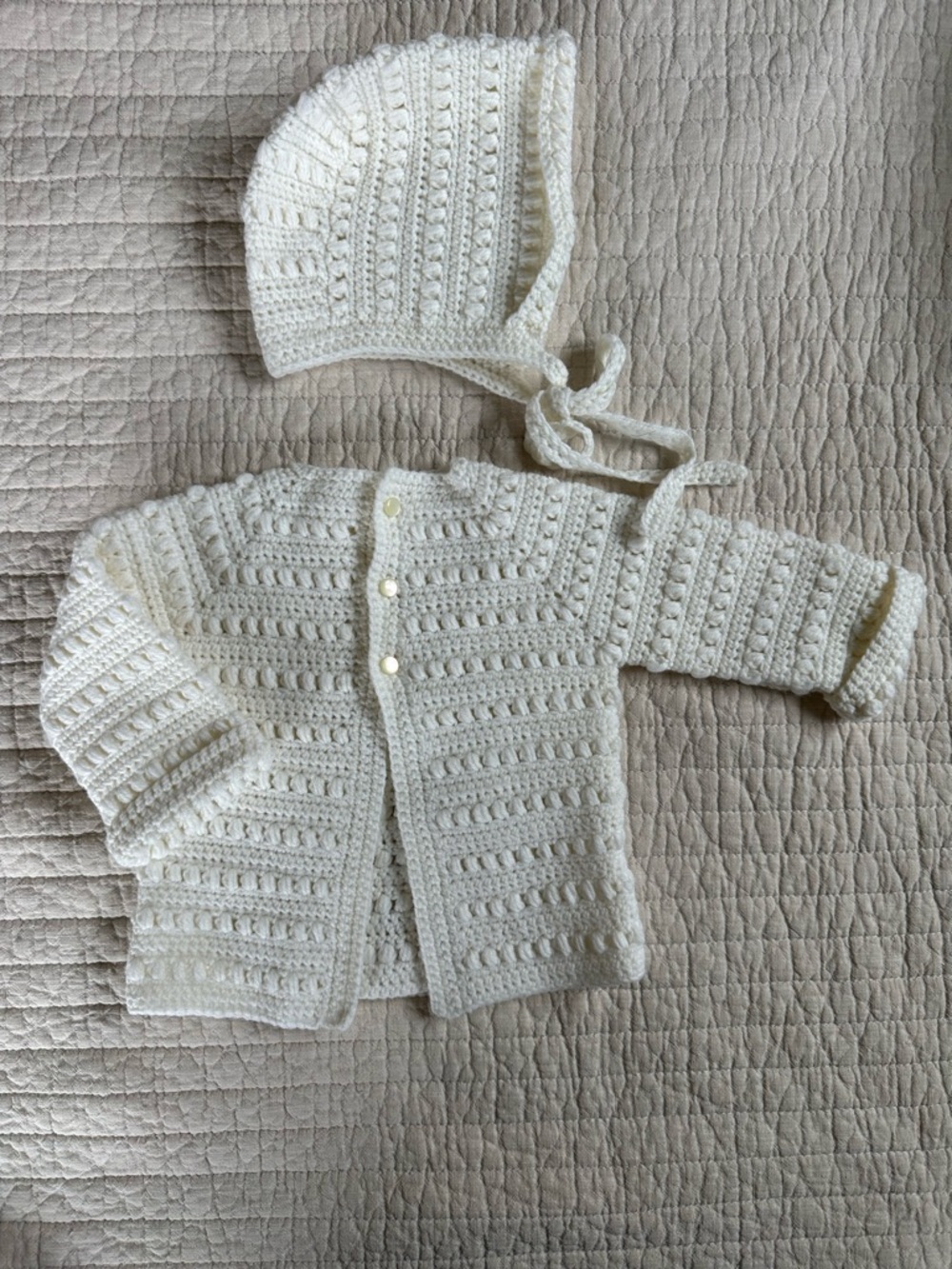 Handmade Cream Crochet Baby Cardigan & Bonnet Set 529